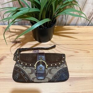 Vintage Coach Soho Signature Suede Wristlet